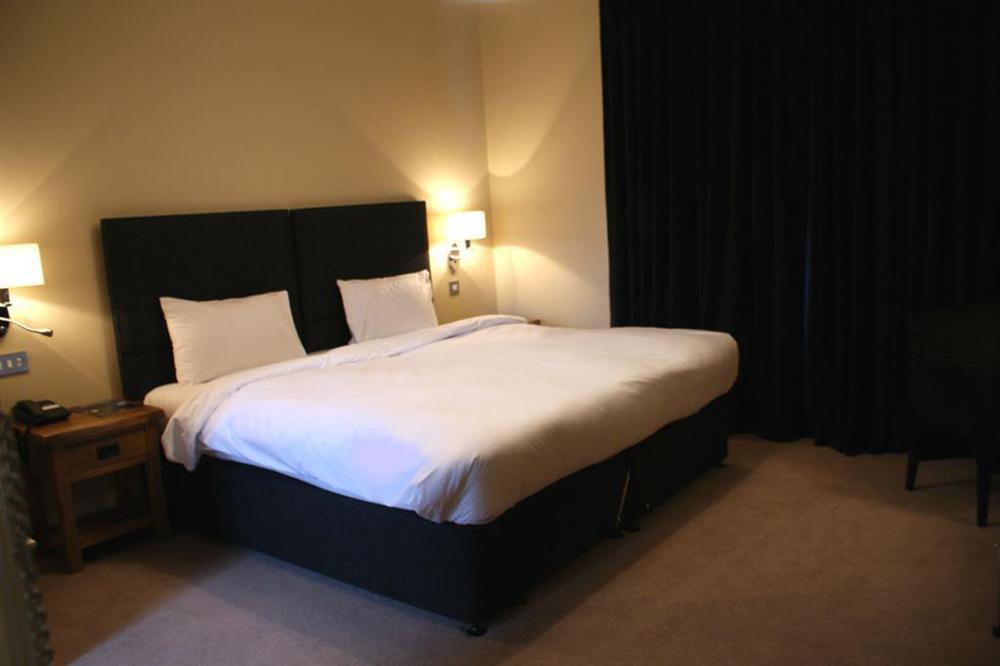 The Talbot Inn Woking Bilik gambar