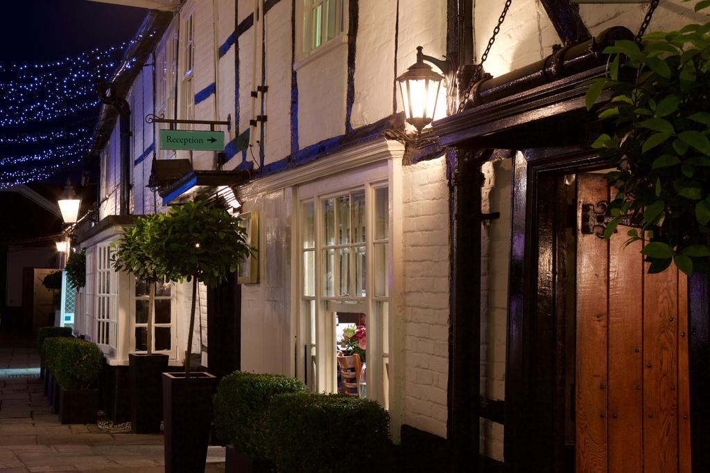 The Talbot Inn Woking Luaran gambar