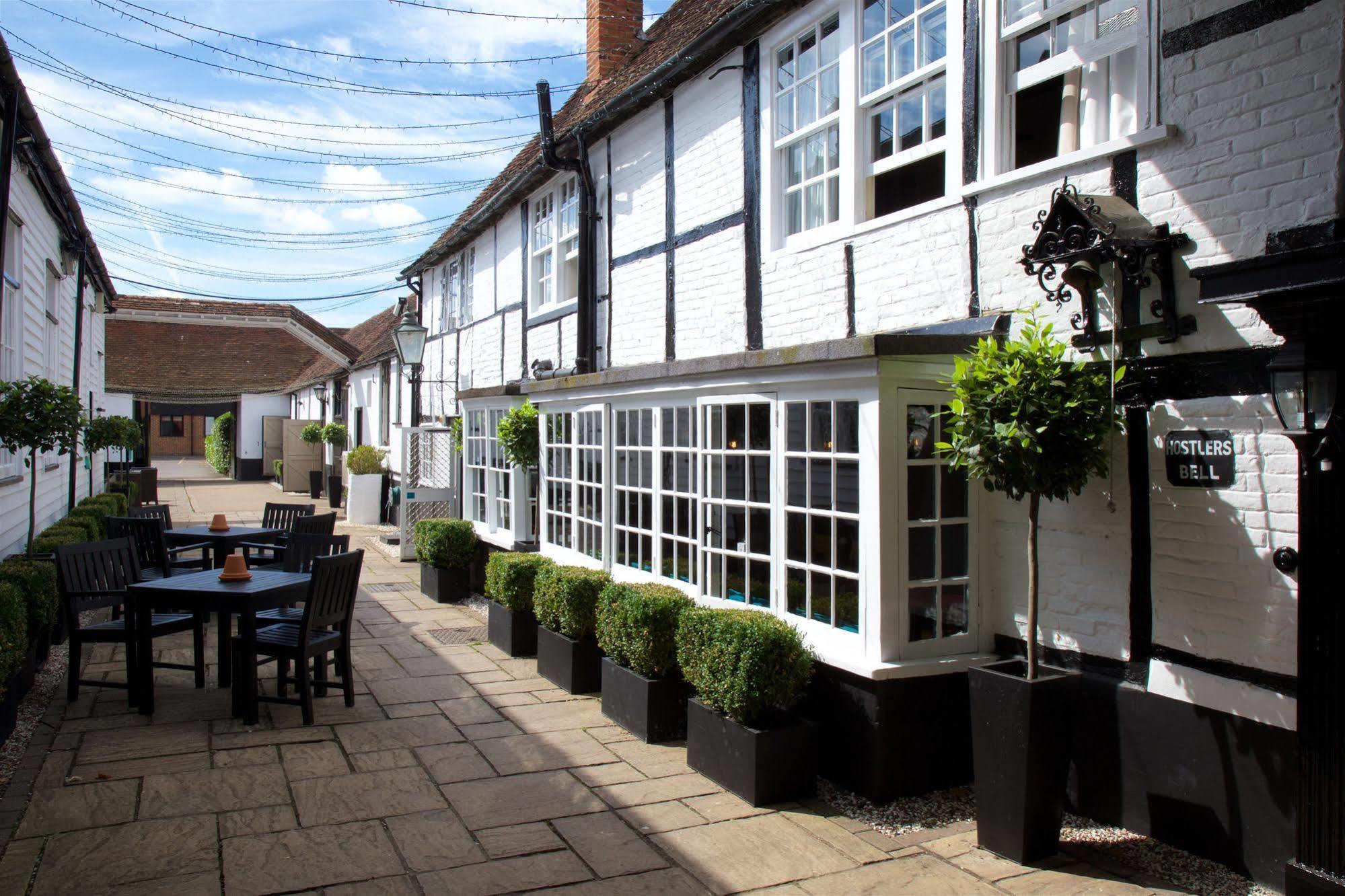 The Talbot Inn Woking Luaran gambar